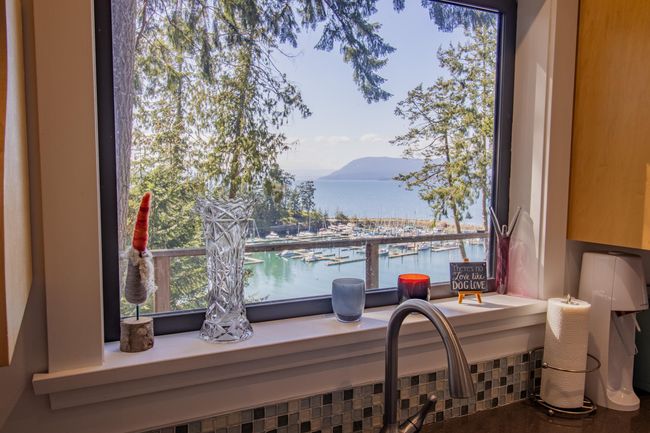 2779 Schooner Way, House other with 3 bedrooms, 1 bathrooms and 3 parking in Pender Island BC | Image 19