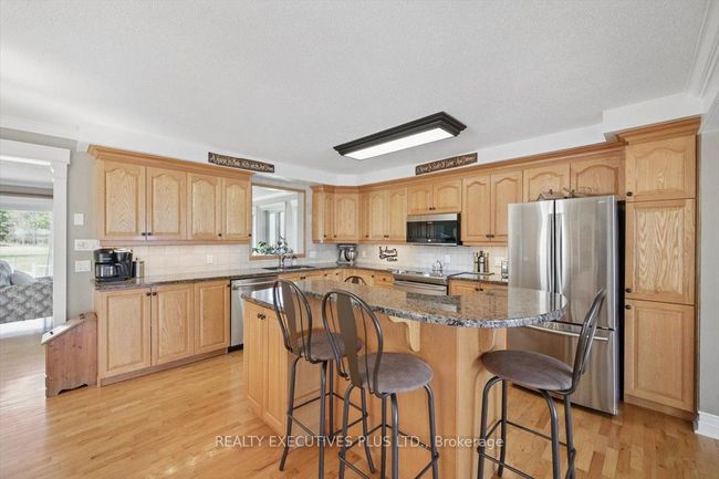 2935 Baseline Rd, House other with 5 bedrooms, 4 bathrooms and 10 parking in Saint-Pascal-Baylon ON | Image 9