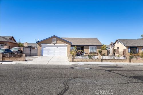 17882 Juniper St, Adelanto, CA, 92301-2409 | Card Image