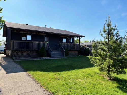 118-71332 Range Road 262, Ridgevalley, AB, T0H0H0 | Card Image