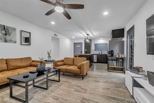 51 Marabou Pl, The Woodlands, TX, 77380-3332 | Card Image