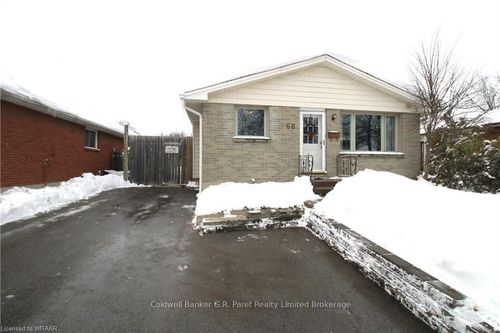 60 Surrey Cres, London, ON, N6E1T8 | Card Image