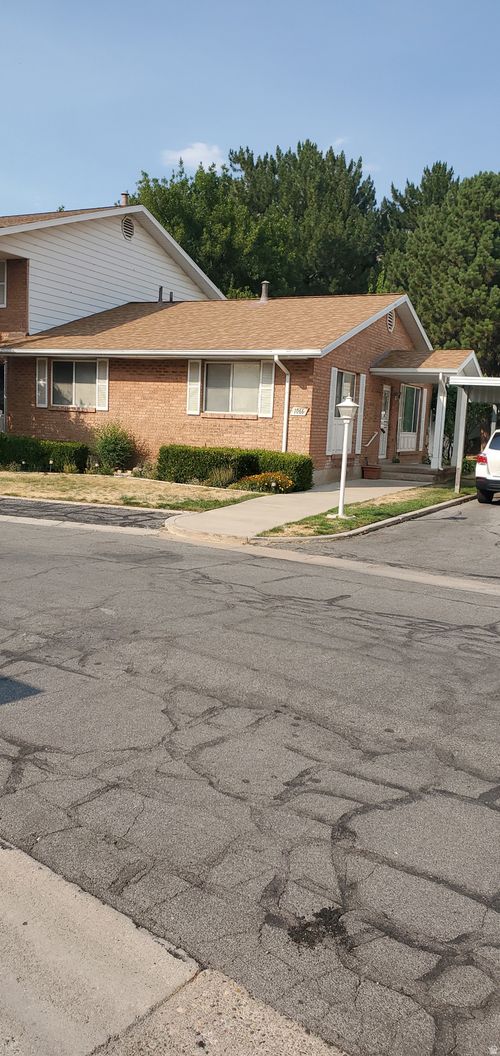 1066 S 885 E, Ogden, UT, 84404-6454 | Card Image