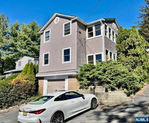 89 Miles St, Alpine, NJ, 07620-1185 | Card Image