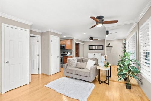 11-1028 P St, Sacramento, CA, 95814-5721 | Card Image
