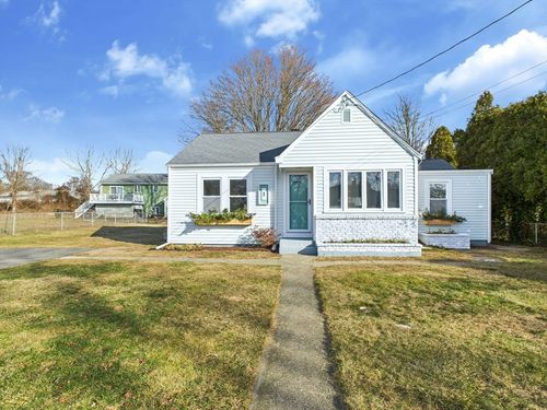 1 Harvard St, Fairhaven, MA, 02719-1815 | Card Image