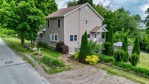13151 Water Street Ext, Edinboro, PA, 16412-2849 | Card Image
