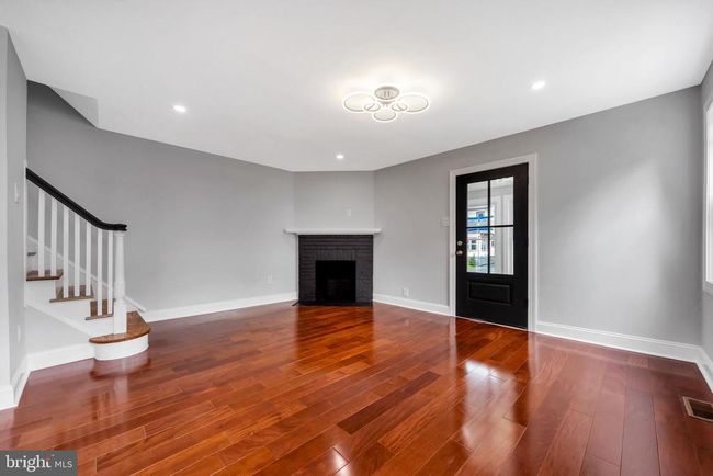 277 Ardmore Ave, Home with 3 bedrooms, 2 bathrooms and null parking in LANSDOWNE PA | Image 6