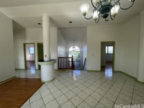 94-472 Kipou St, Waipahu, HI, 96797-1332 | Card Image