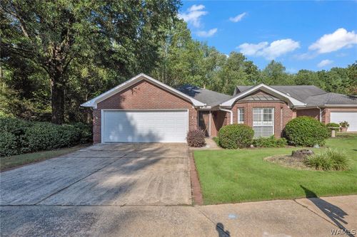 2101 Fox Ridge Rd, Tuscaloosa, AL, 35406-3057 | Card Image