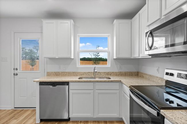 509 Aplite Pass, House other with 3 bedrooms, 2 bathrooms and 4 parking in Maxwell TX | Image 7