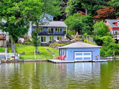 213 Hudson Ave, Hopatcong, NJ, 07843-1709 | Card Image