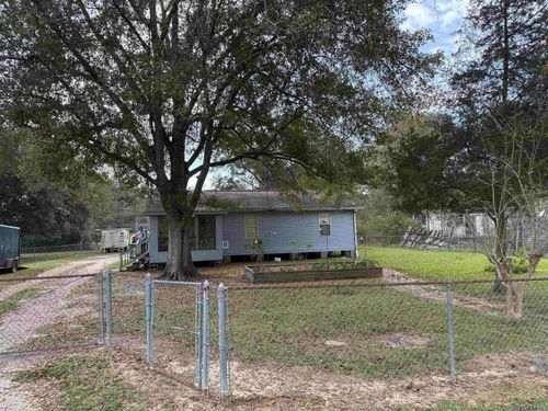 11390 Dubois Ln, Denham Springs, LA, 70726-1703 | Card Image