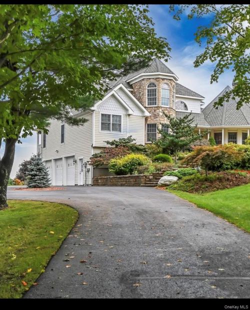 345 Mountain Rd, Bloomingburg, NY, 12721-4213 | Card Image