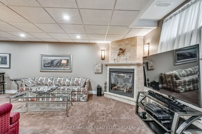 16 - 5 Liddycoat Lane, Condo with 3 bedrooms, 3 bathrooms and 1 parking in Ancaster ON | Image 31