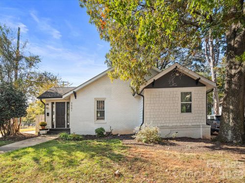 3001 Tuckaseegee Rd, Charlotte, NC, 28208-3353 | Card Image