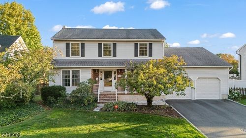 132 Harris Ave, Middlesex, NJ, 08846-1907 | Card Image