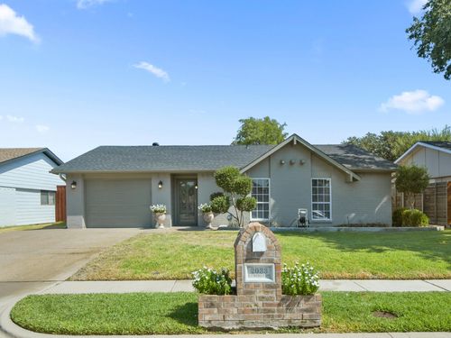 2033 Lymington Rd, Carrollton, TX, 75007-3123 | Card Image