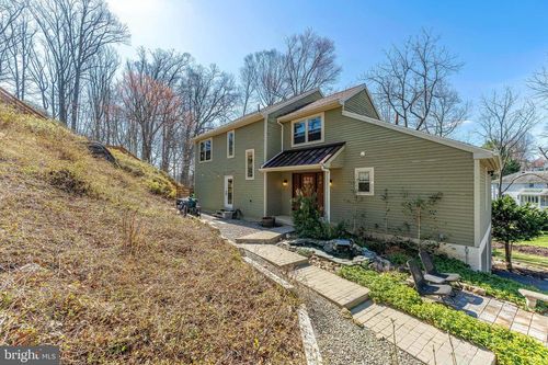 150 Poplar Rd, NEWTOWN SQUARE, PA, 19073-3920 | Card Image