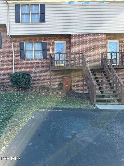 2253-2253 Forest Acres Dr, Johnson City, TN, 37604-7151 | Card Image