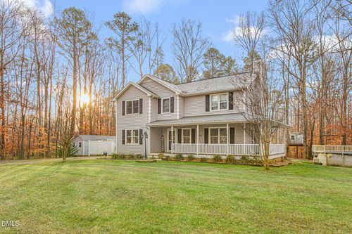 833 Driftwood Dr, Graham, NC, 27253-9101 | Card Image