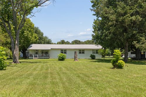 180 County Road 4255, De Kalb, TX, 75559-5606 | Card Image