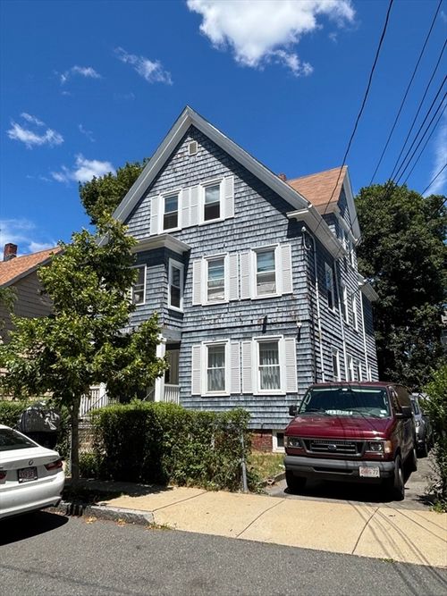 2-31 Maple Ave, Everett, MA, 02149-2818 | Card Image