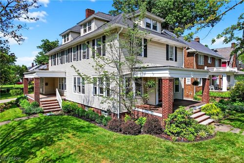 3025 Meadowbrook Blvd, Cleveland Heights, OH, 44118-2841 | Card Image