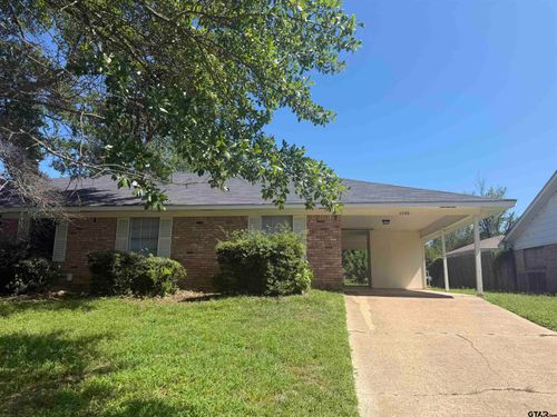 1728 Susan Dr, Tyler, TX, 75703-6310 | Card Image