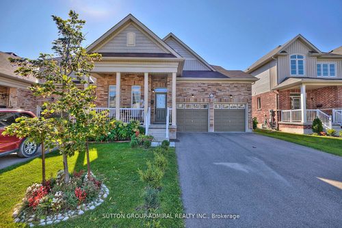 4460 Eclipse Way, Niagara Falls, ON, L2G0X4 | Card Image
