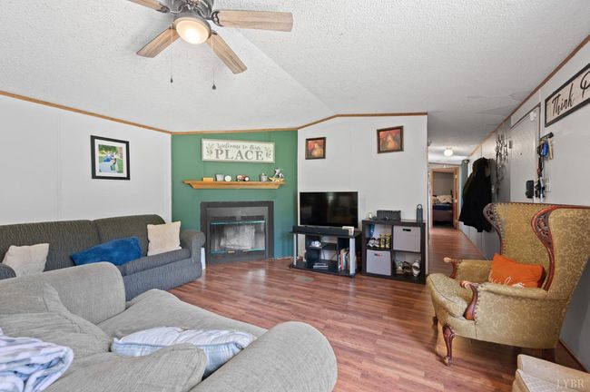 7515 New Chapel Rd, House other with 3 bedrooms, 2 bathrooms and null parking in Spout Spring VA | Image 8