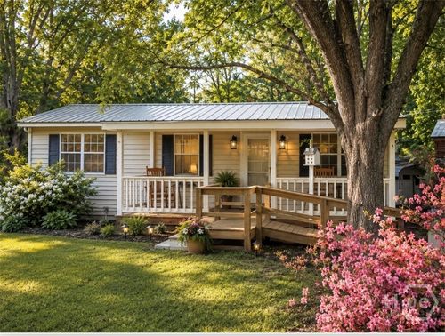 49 Nancy Dr, Watkinsville, GA, 30677-2430 | Card Image