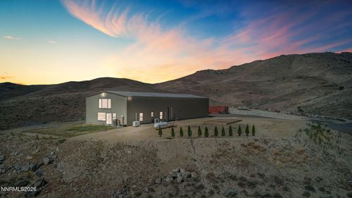 40 Flowery Ave, Dayton, NV, 89403-9301 | Card Image