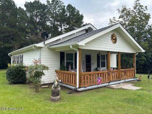 719 Ball Ave, Tylertown, MS, 39667-2209 | Card Image