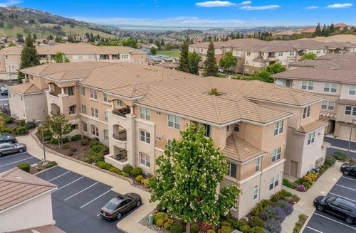 unit-1324-1300 Moon Cir, Folsom, CA, 95630-4148 | Card Image