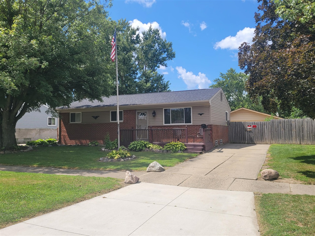 Brandt St, Romulus, MI 48174