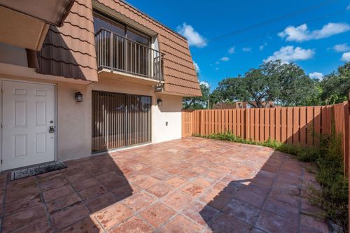 185 Charter Way, West Palm Beach, FL, 33407-6630 | Card Image