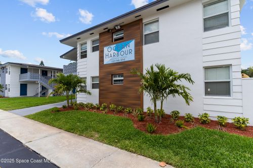 25-1029 Park Dr, Indian Harbour Beach, FL, 32937-3662 | Card Image