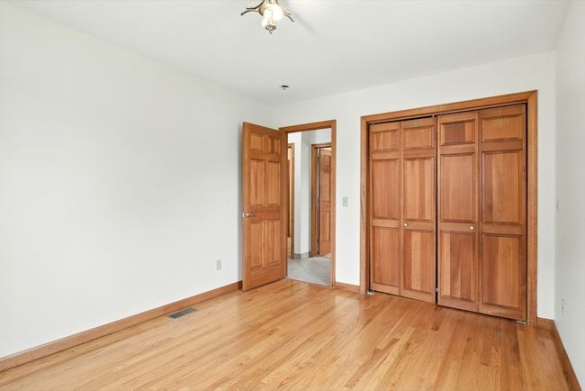 254 Island Pond Rd, House other with 3 bedrooms, 2 bathrooms and 4 parking in Springfield MA | Image 16