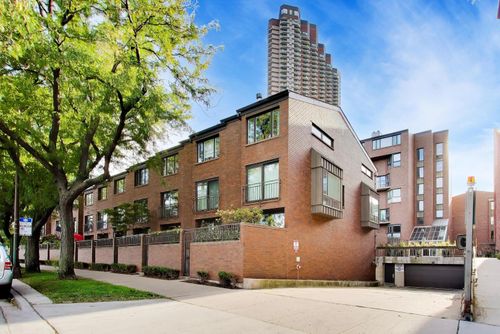 104-3700 N Lake Shore Dr, Chicago, IL, 60613-4200 | Card Image