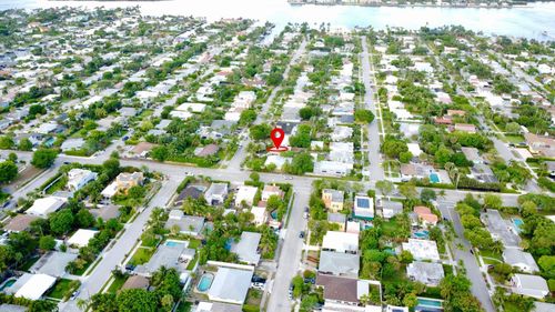 183 Harvard Dr, Lake Worth Beach, FL, 33460-6332 | Card Image