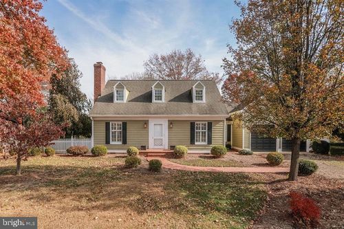 4216 Countryside Dr, Bridgewater, VA, 22812-9421 | Card Image