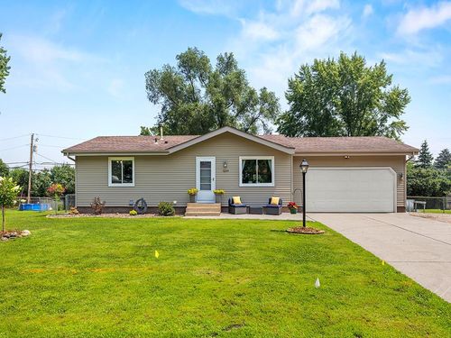 16294 Florida Way W, Rosemount, MN, 55068-1877 | Card Image