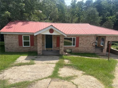 411 3rd St Nw, Fayette, AL, 35555-2212 | Card Image