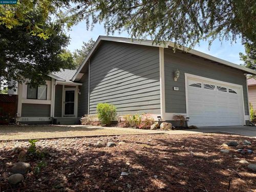 115 Bedford, Hercules, CA, 94547 | Card Image