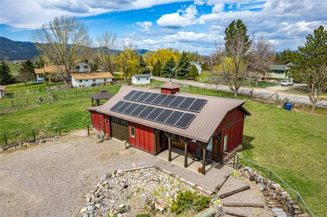 L to R: Stall / Shop / Bunkhouse / Solar | Image 81