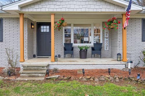 5935 S New Hope Rd, Hermitage, TN, 37076-3167 | Card Image