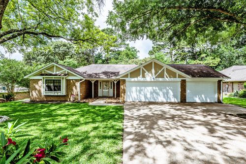 610 Greenhills Dr, Huntsville, TX, 77340 | Card Image