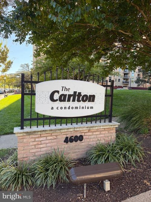 apt-333-4600 S Four Mile Run Dr, ARLINGTON, VA, 22204-3511 | Card Image