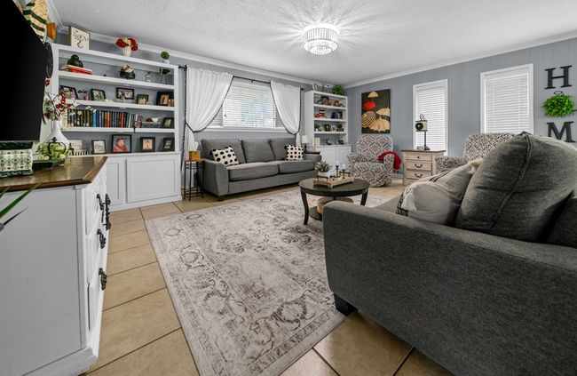 1114 E Neches St, Home with 3 bedrooms, 2 bathrooms and 2 parking in Palestine TX | Image 8